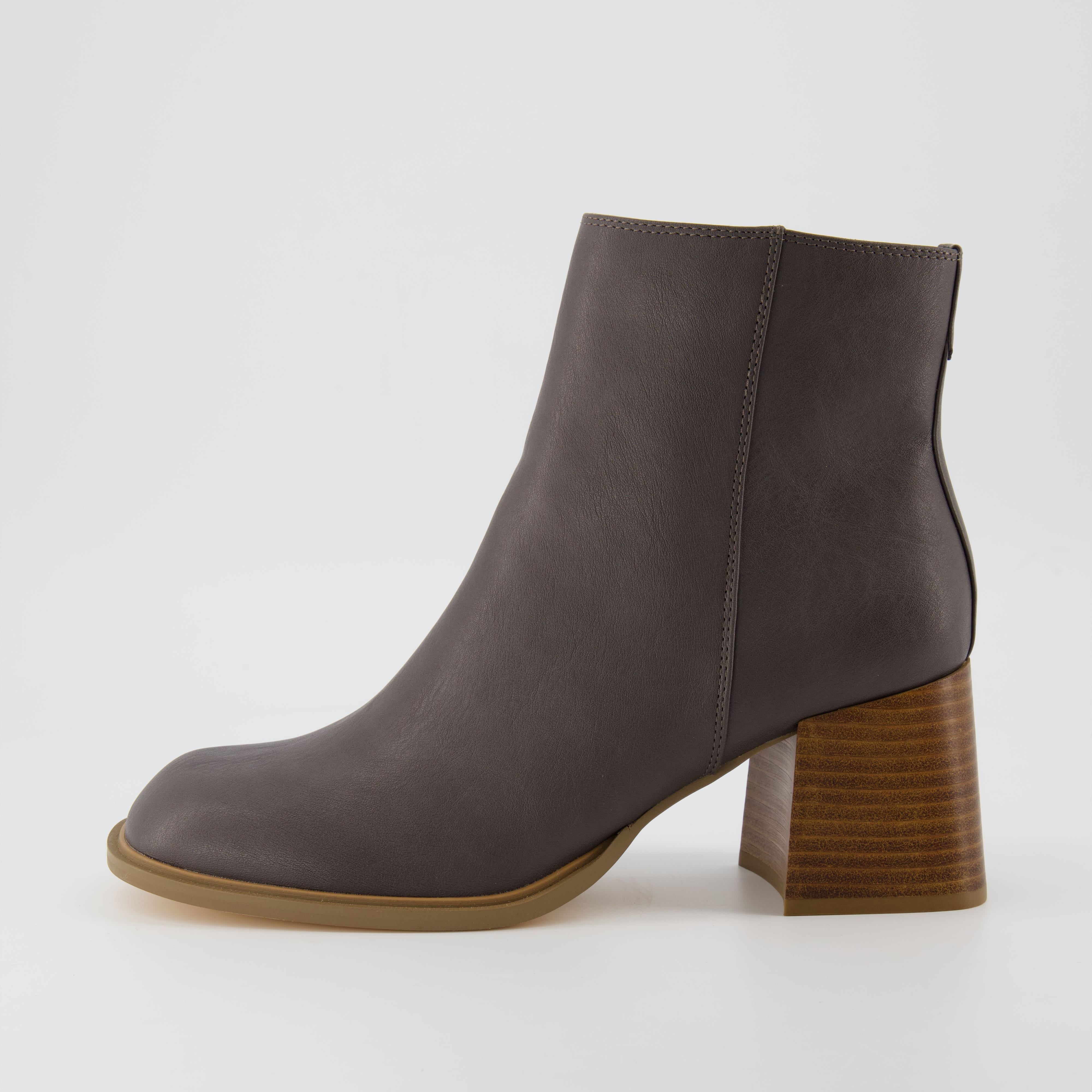 Dante Block Heel Dress Boot Dark Gray
