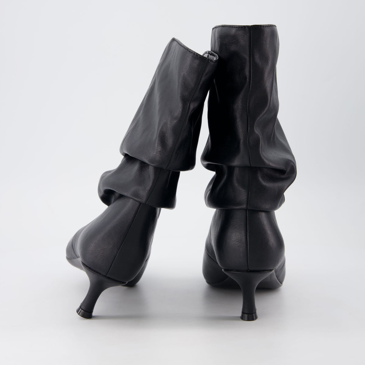 Delia Kitten Heel Boots