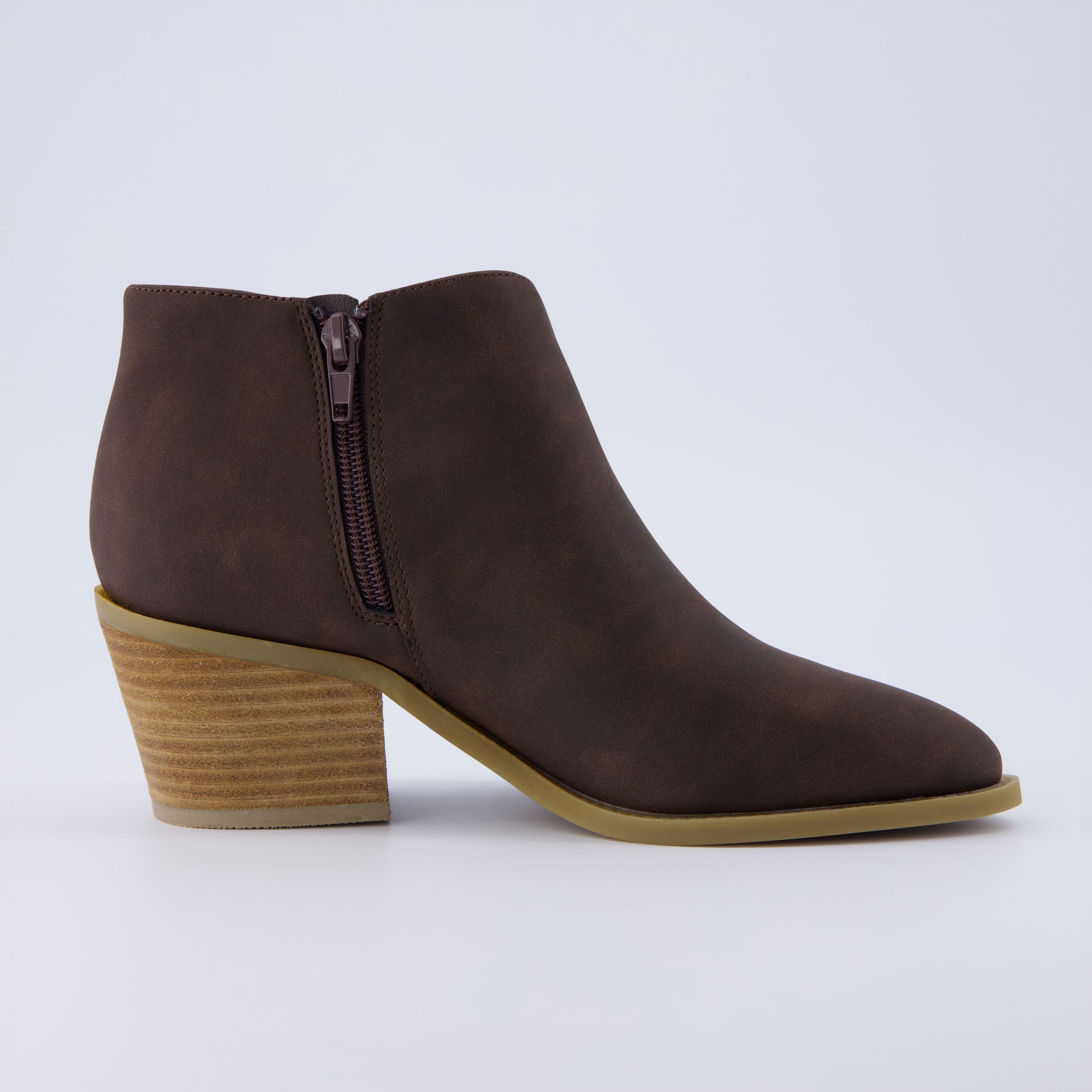 Edith Cut Out Ankle Bootie Brown
