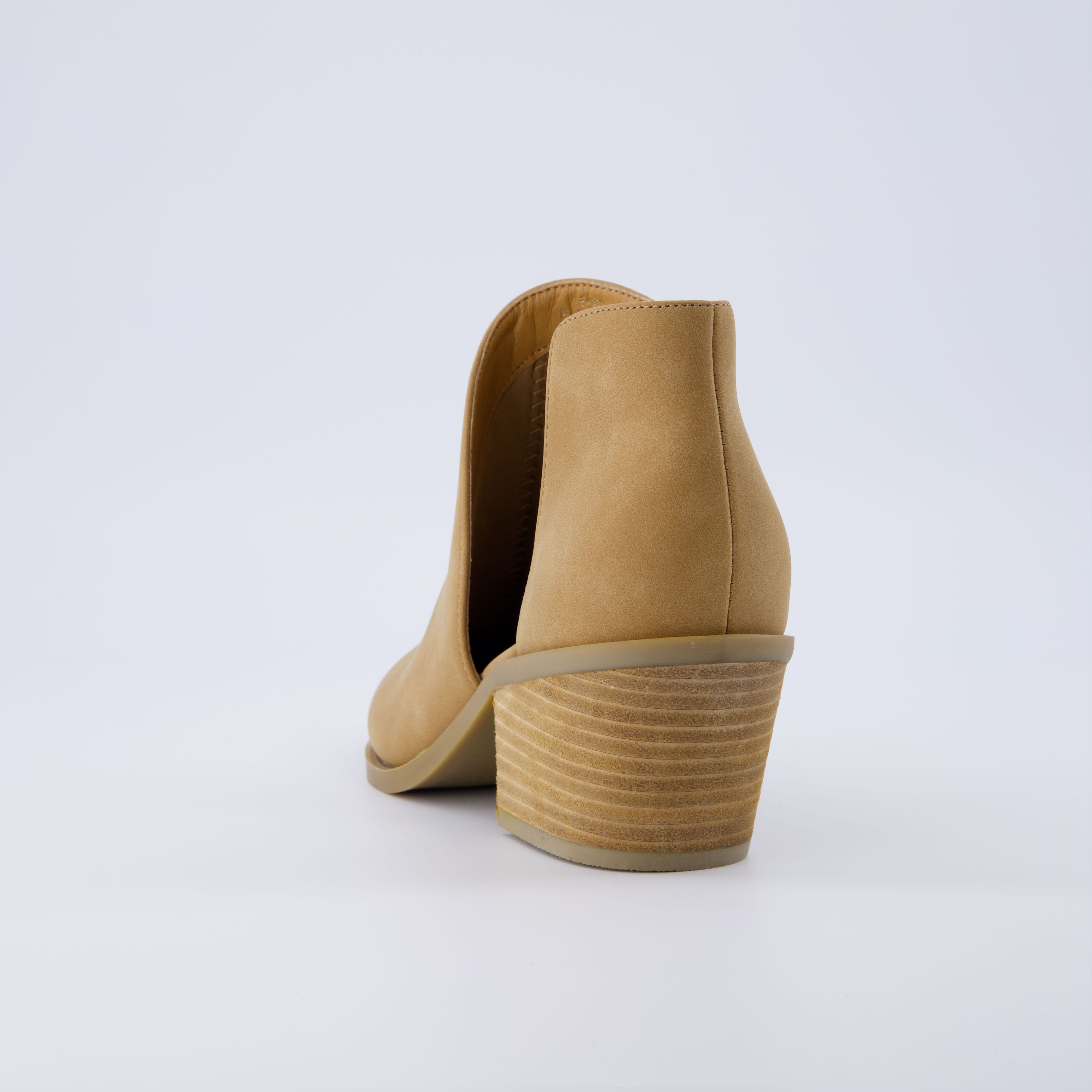 Edith Cut Out Ankle Bootie Tan