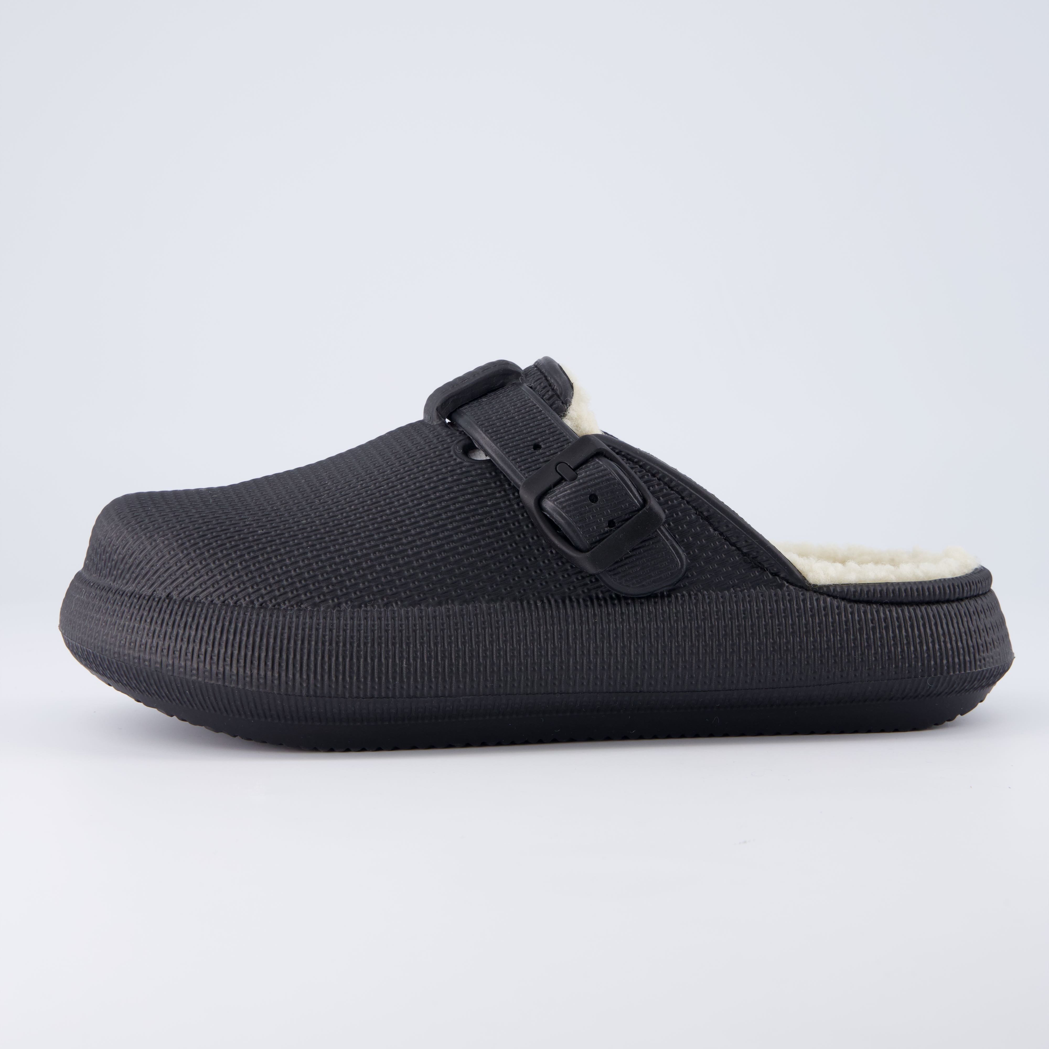 Fable Fur Cloud Clog Black