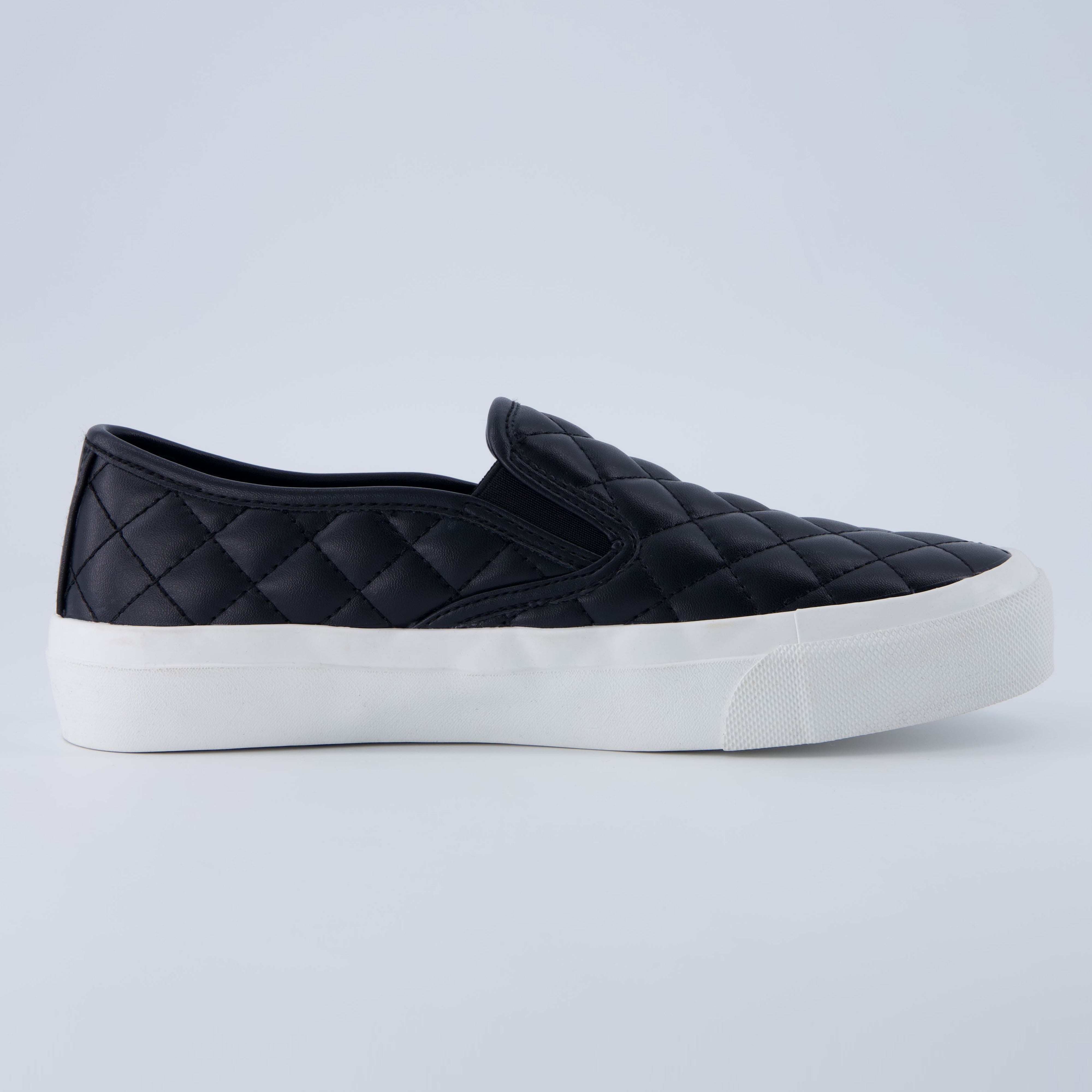 Faze Slip-On Sneaker Black