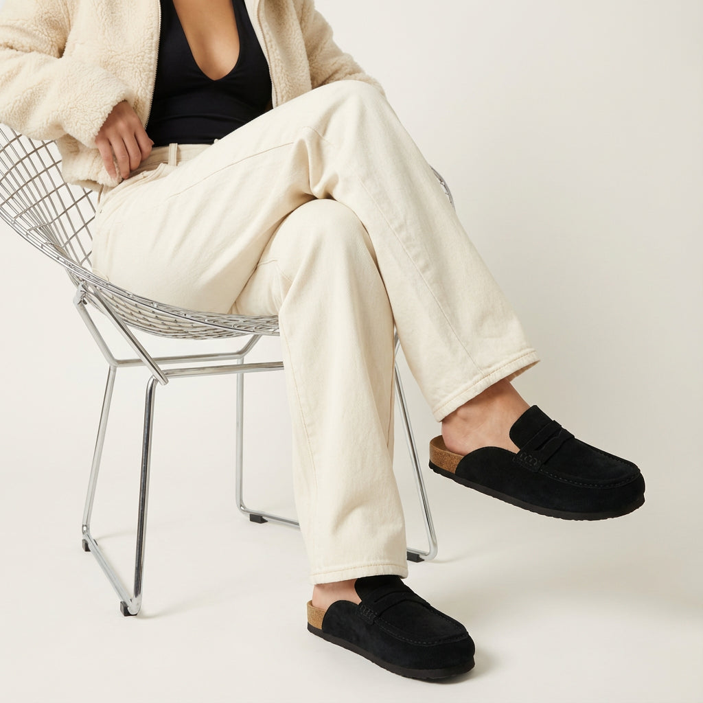 Fondu Leather Clogs Black