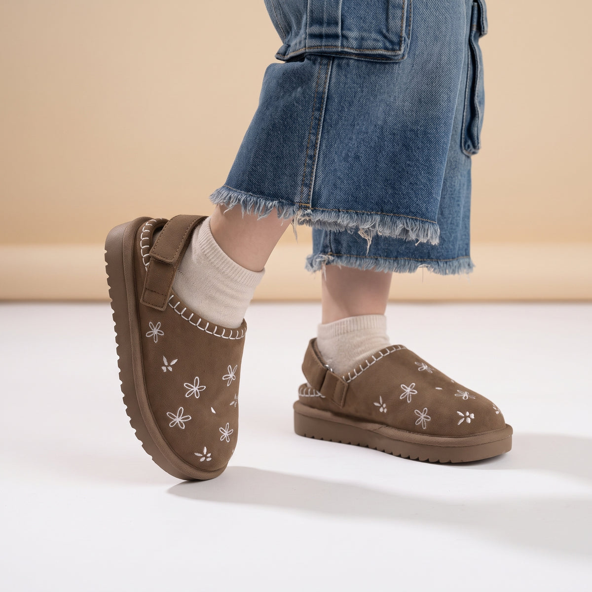 Habit Kids Slippers Brown Genuine Suede Medium