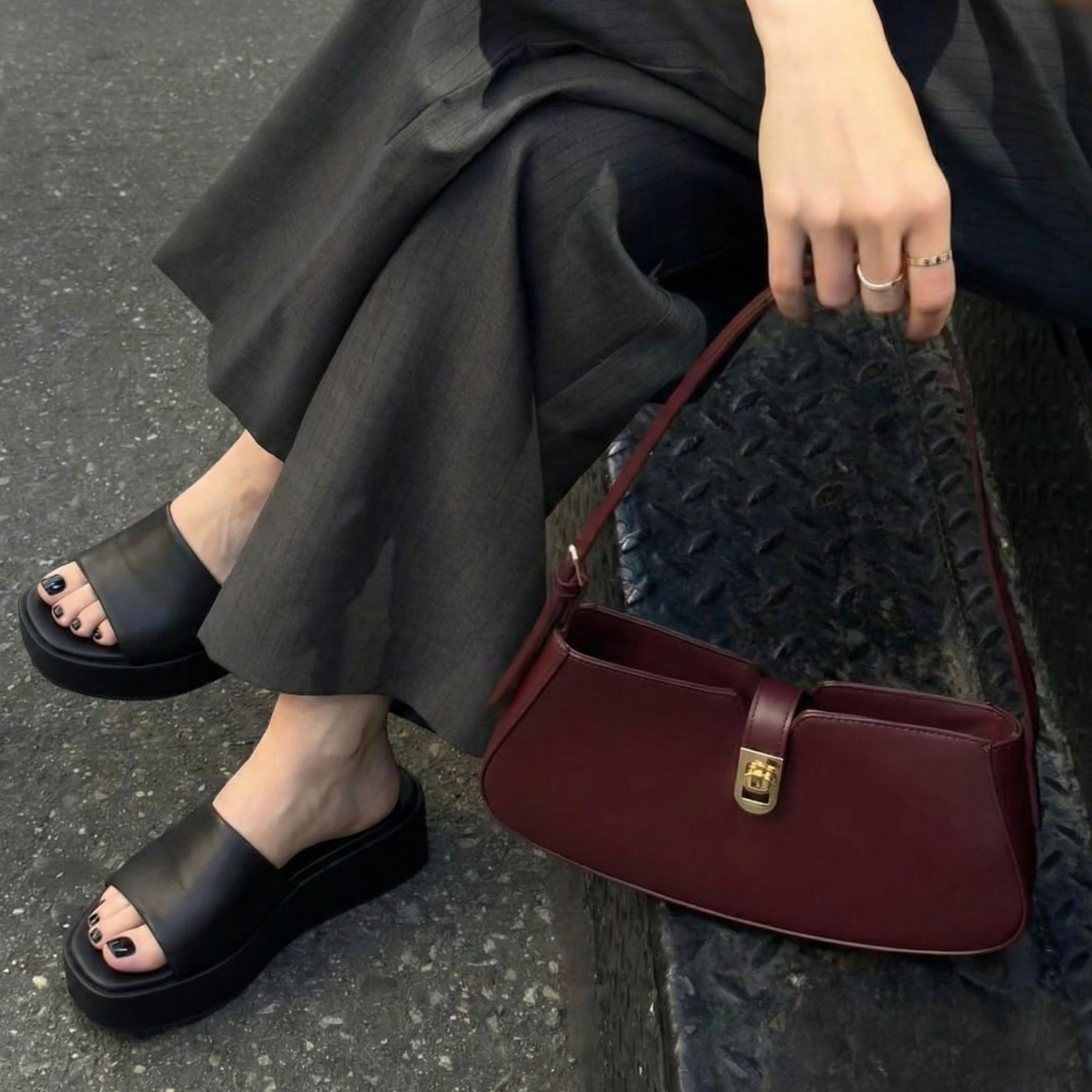 Kudos Platform Sandal Black