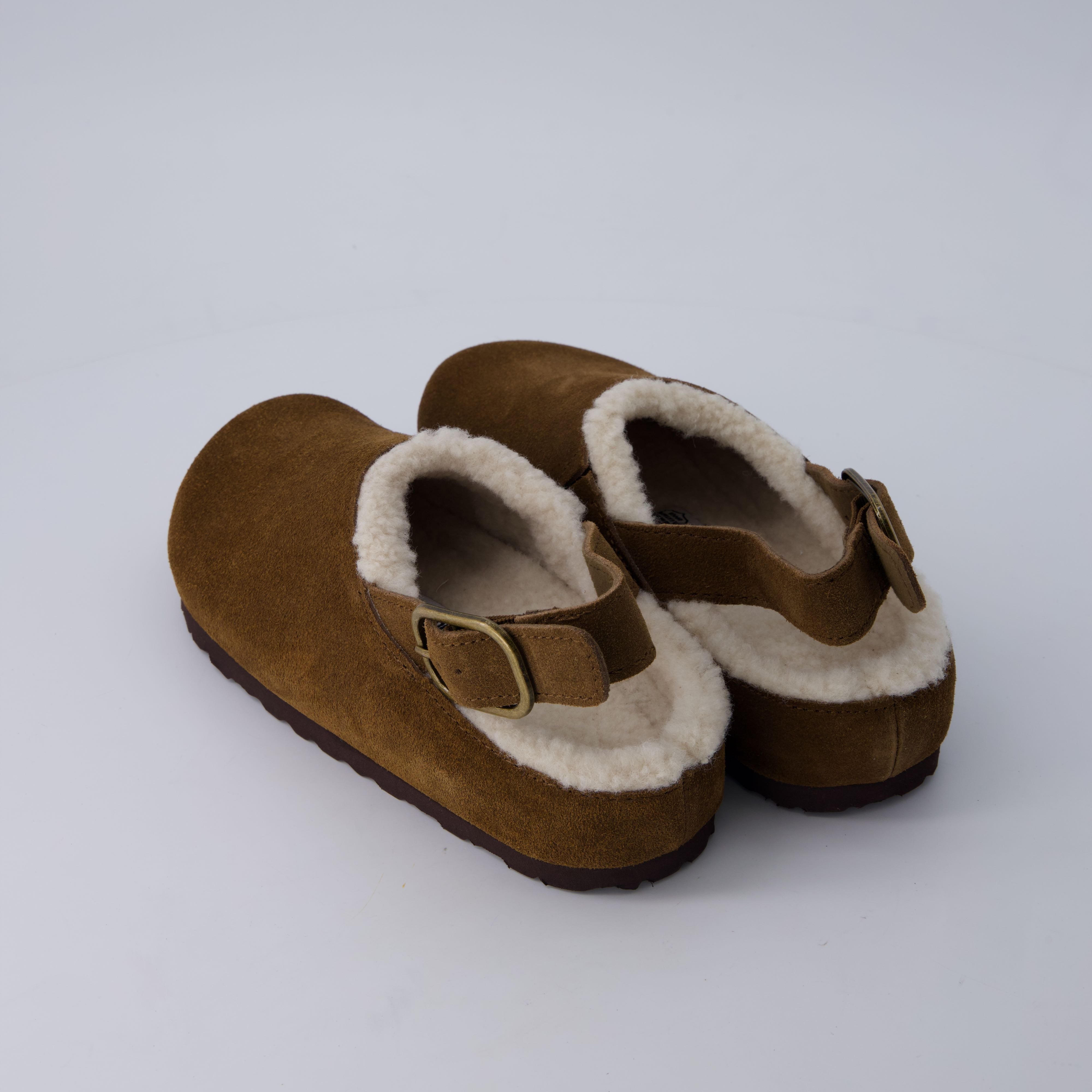Luz Suede Clogs Brown
