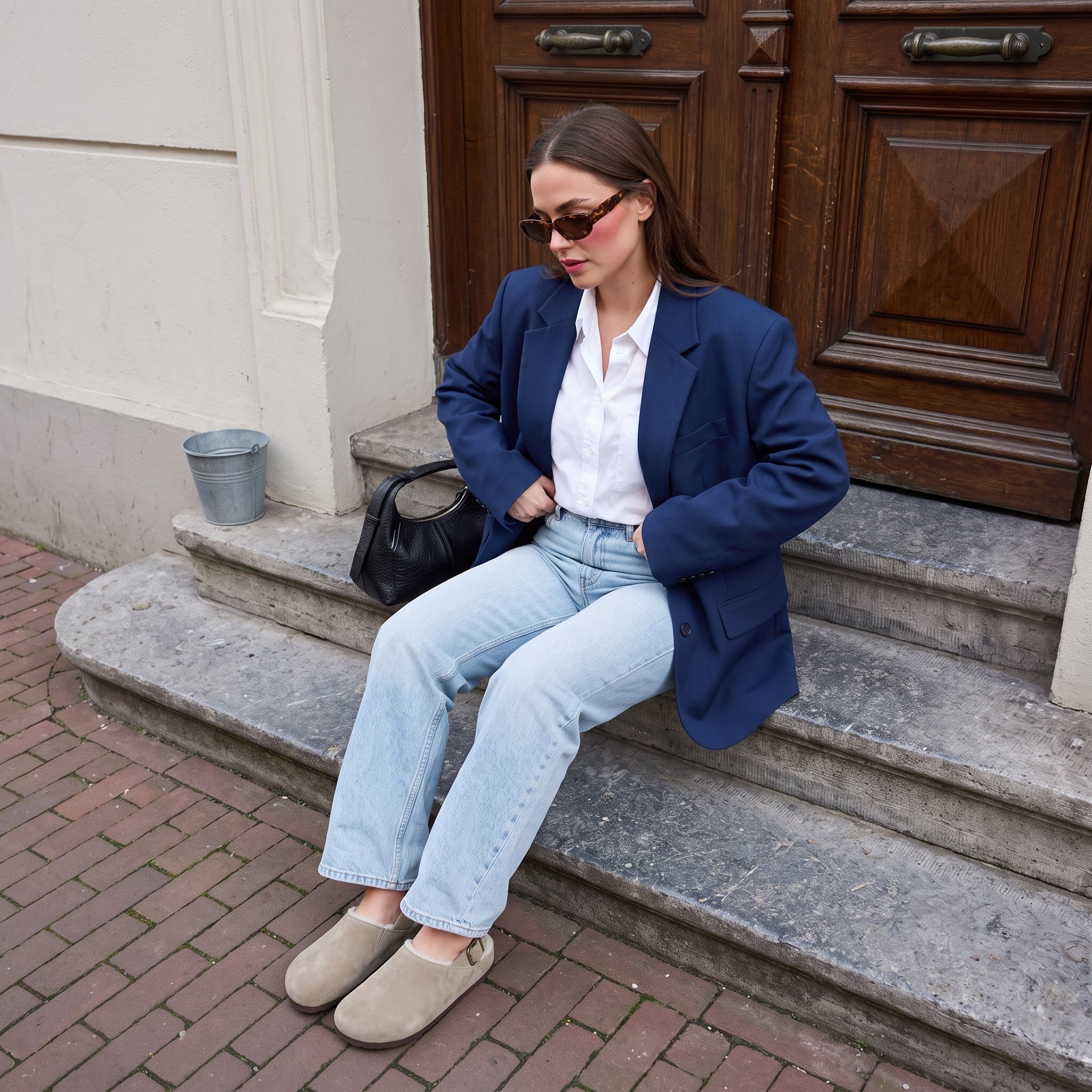Luz Suede Clogs Biscuit