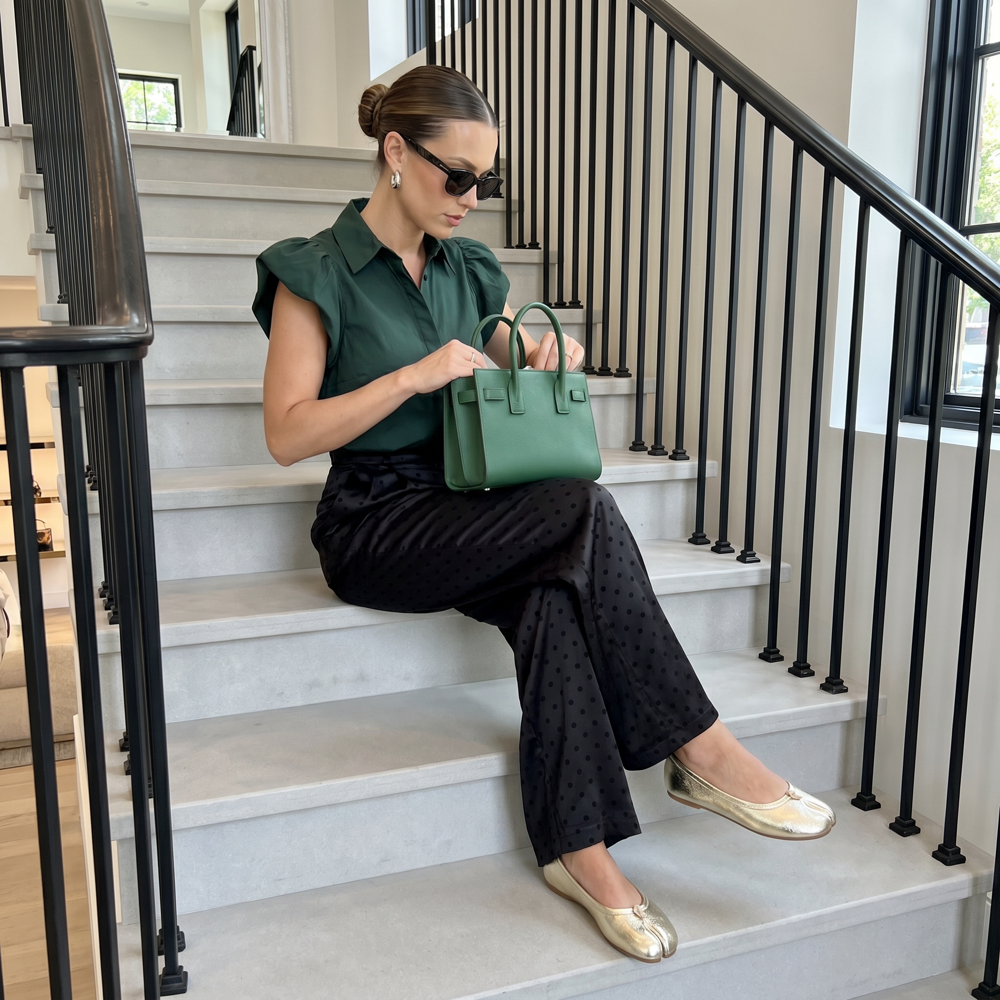Maki Split-toe Flats Gold Medium
