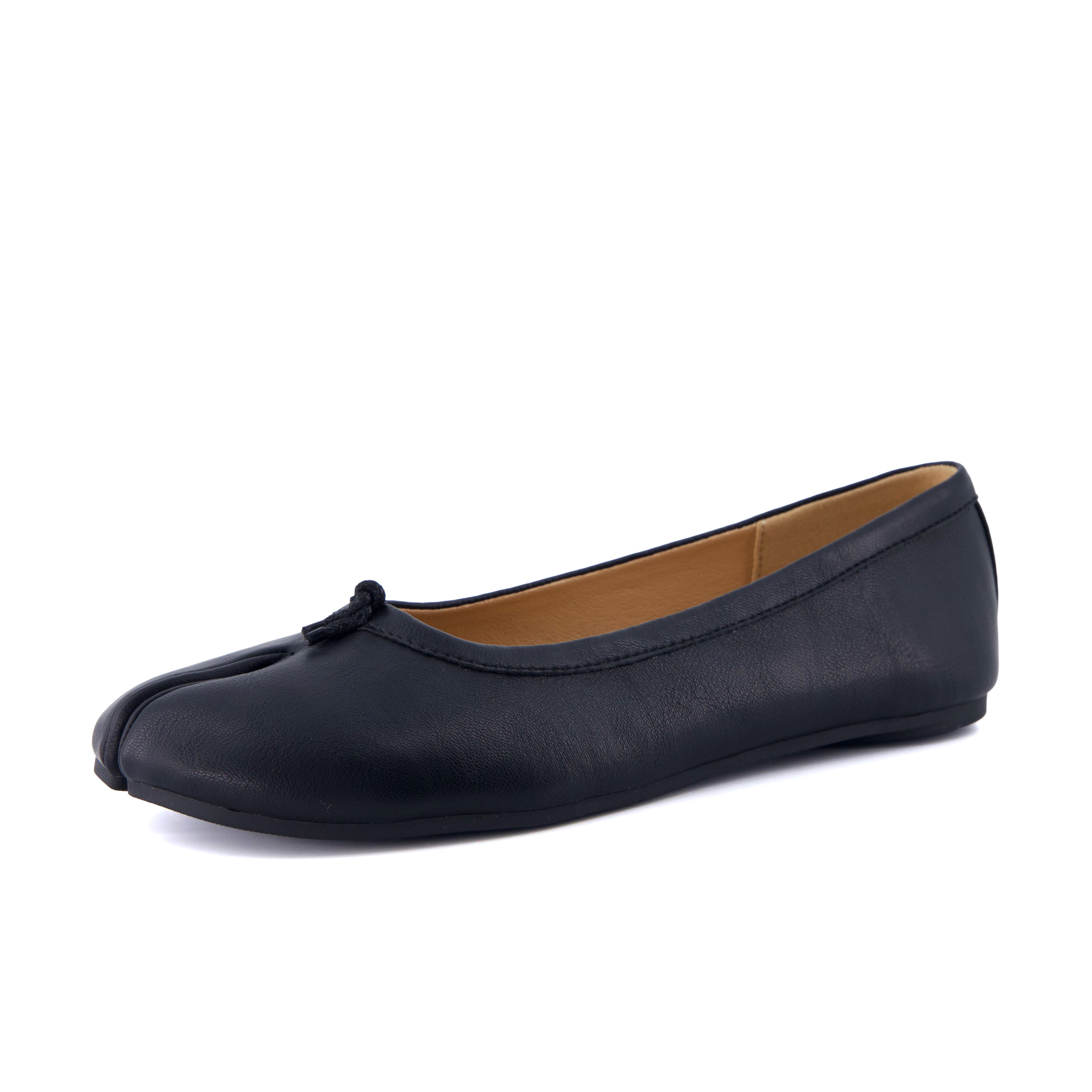 Maki Split-toe Flats Black Medium
