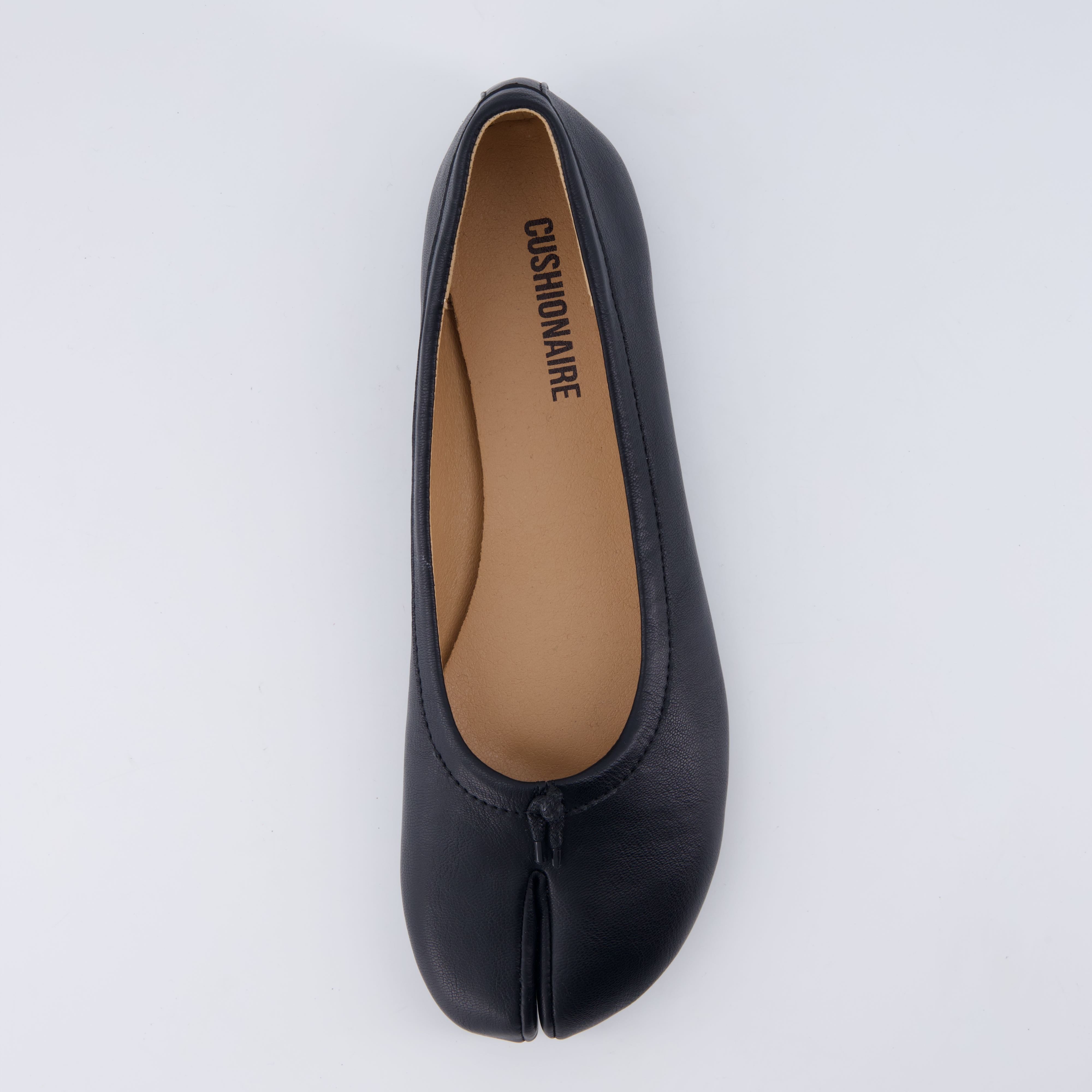 Maki Split-toe Flats Black Medium