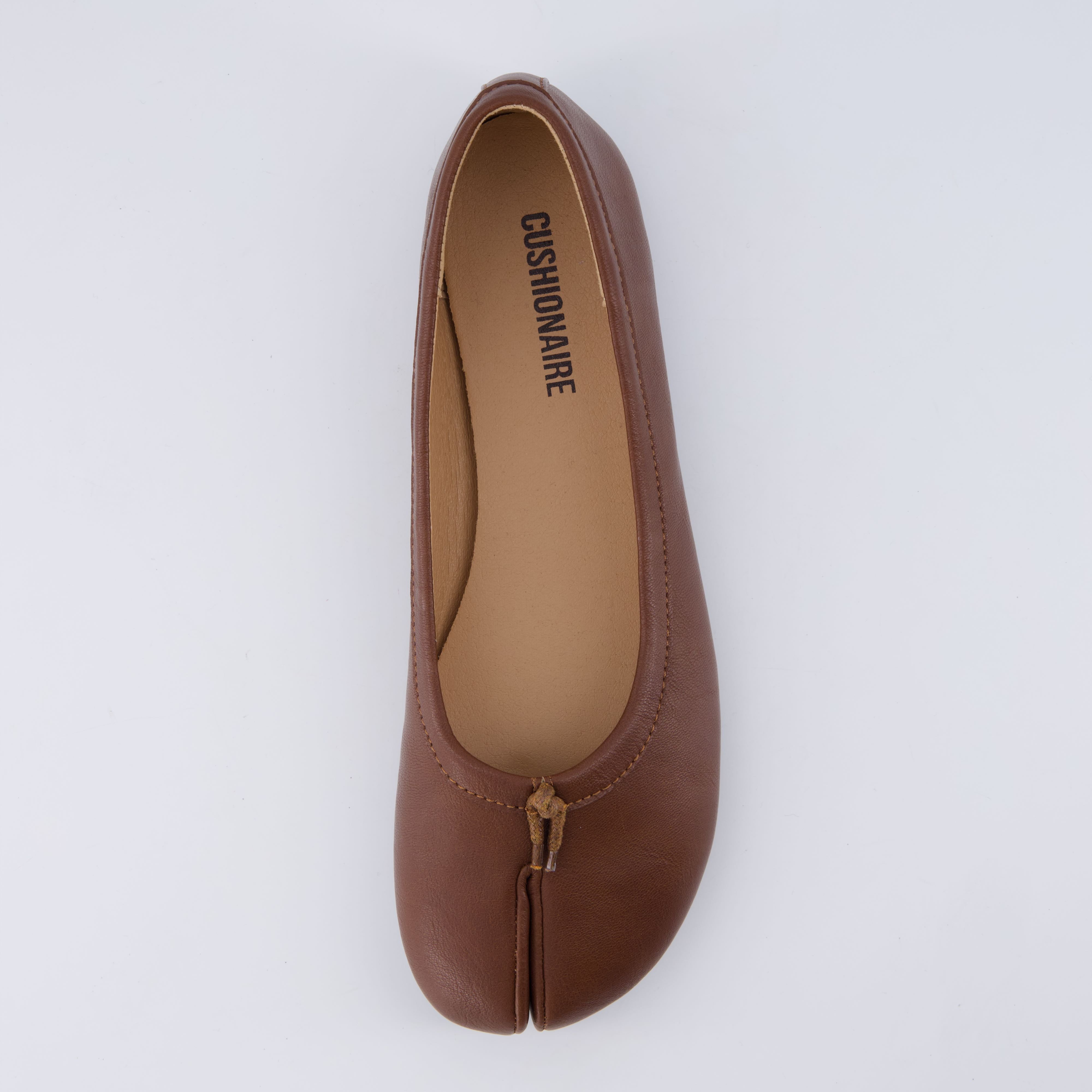 Maki Split-toe Flats Brown Medium