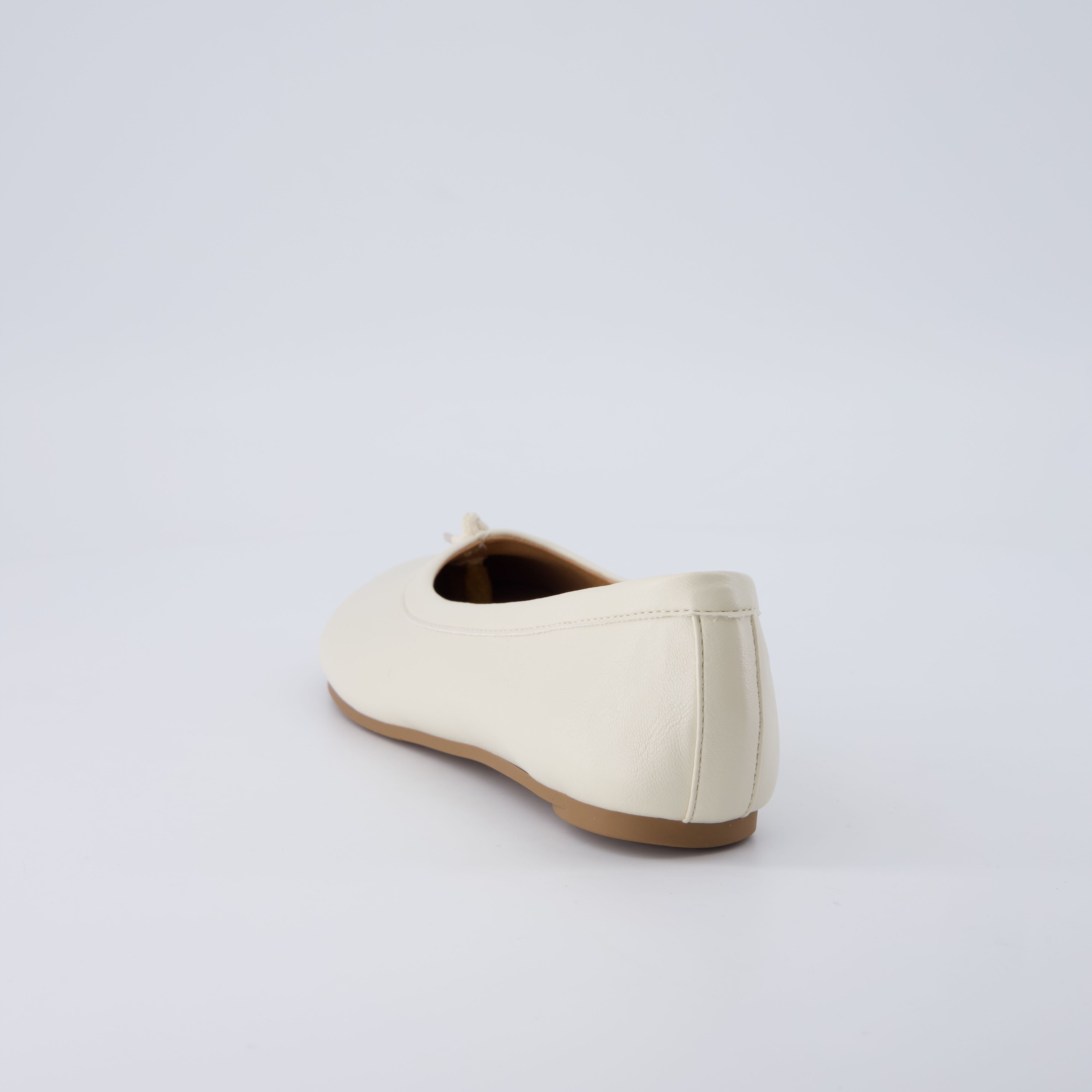 Maki Split-toe Flats Brown Medium