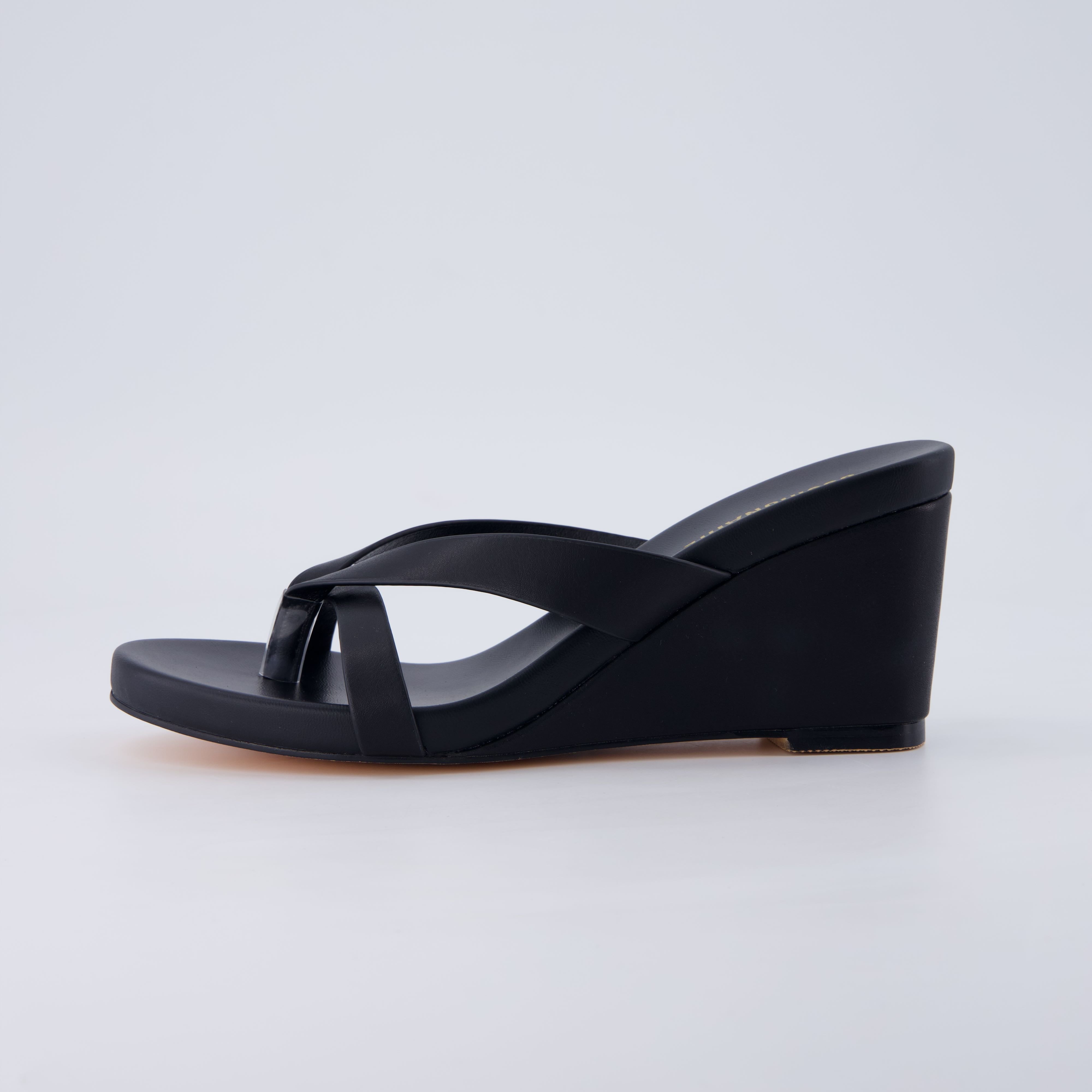 Mona Slip-On Lightweight Sandals Black Medium