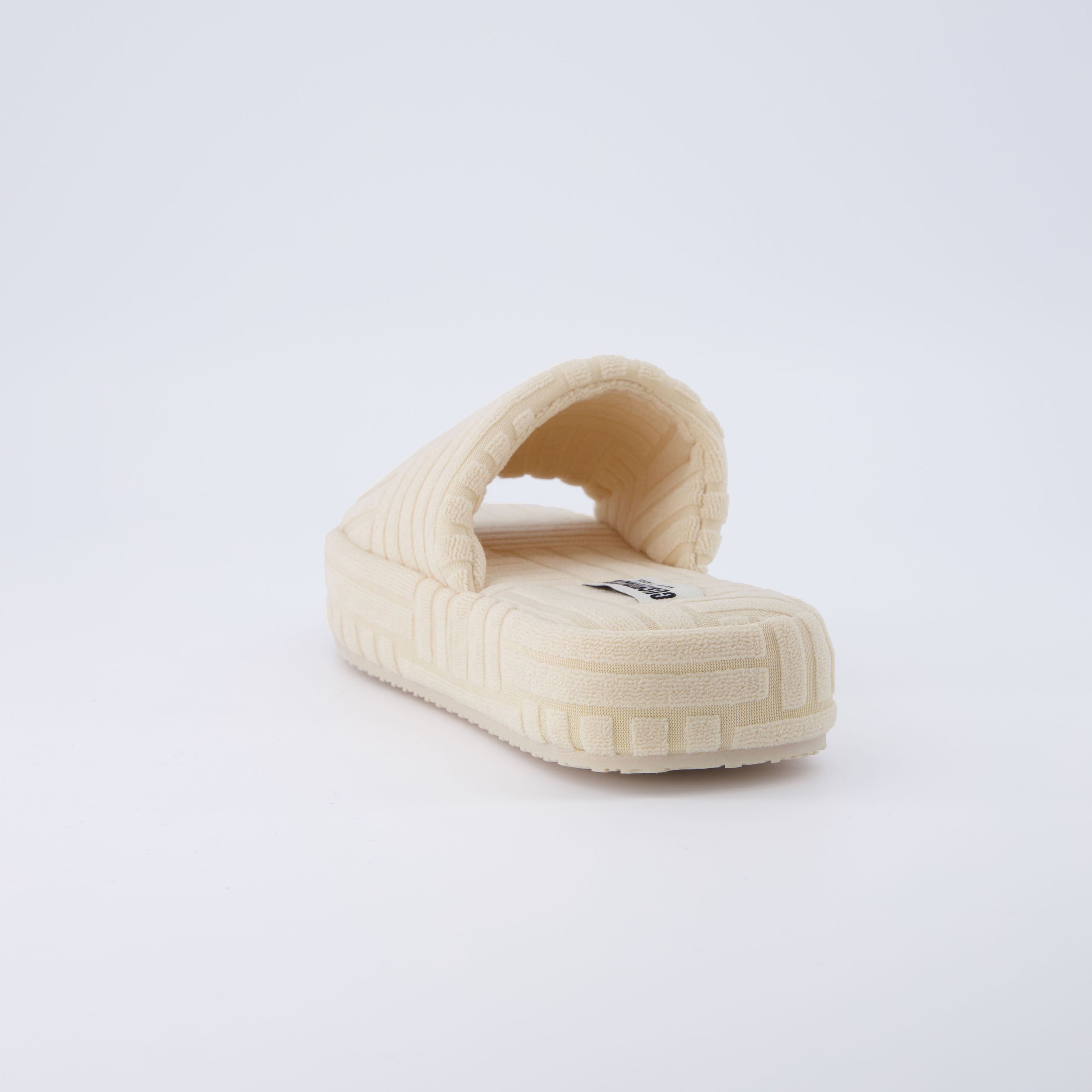 RSVP Cloud Slipper Cream