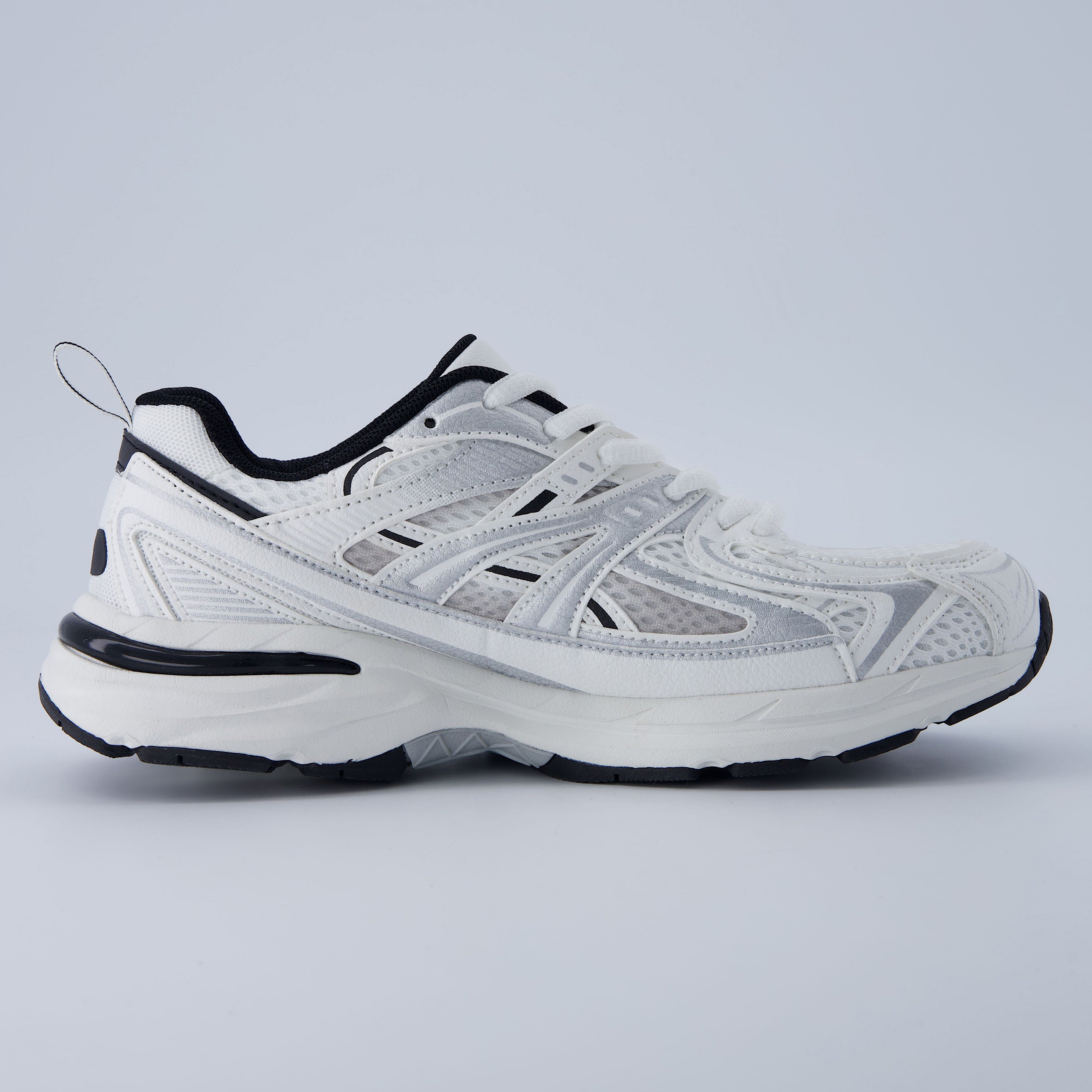 Sonic Athletic Sneaker White Black