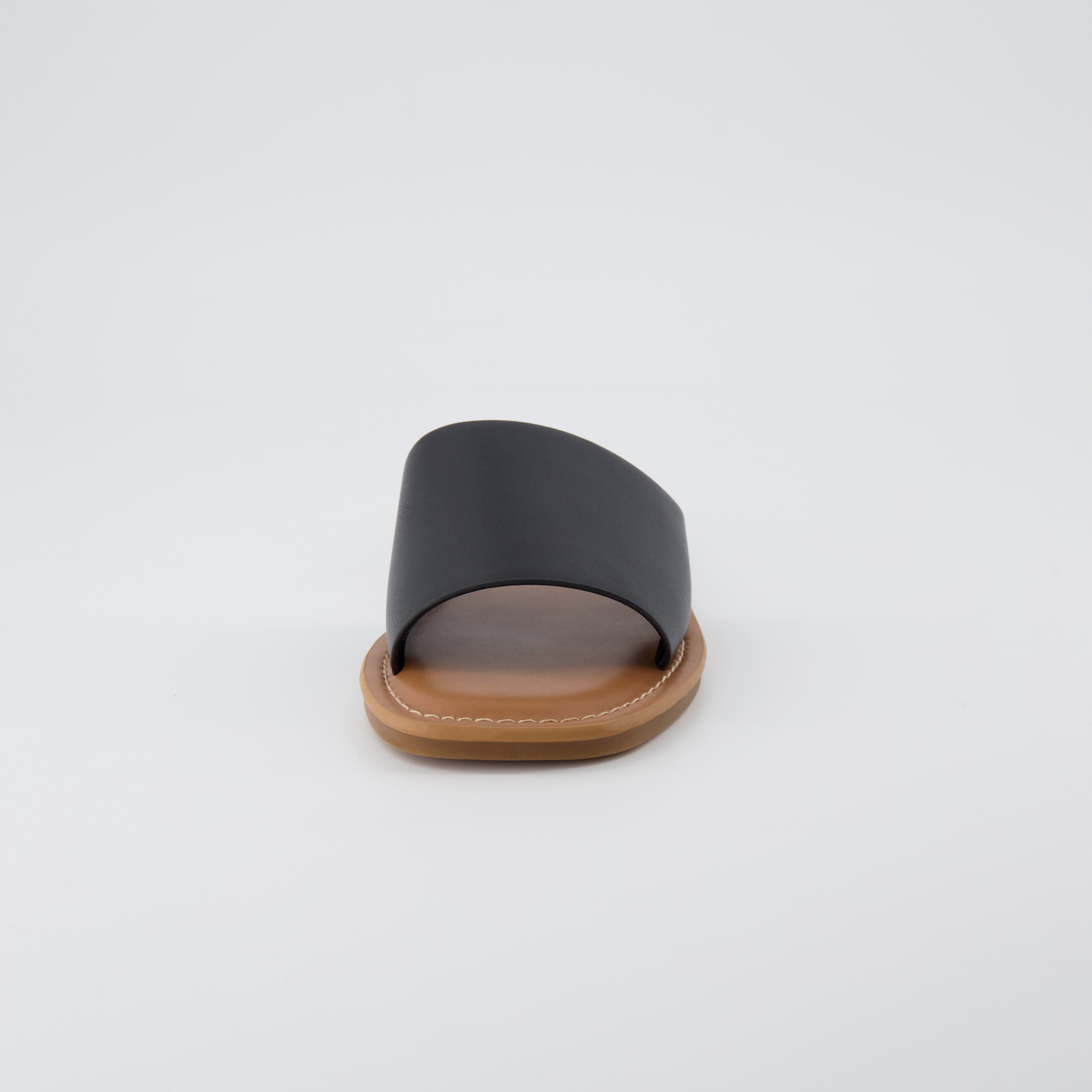 Spicy Slide Sandal Black