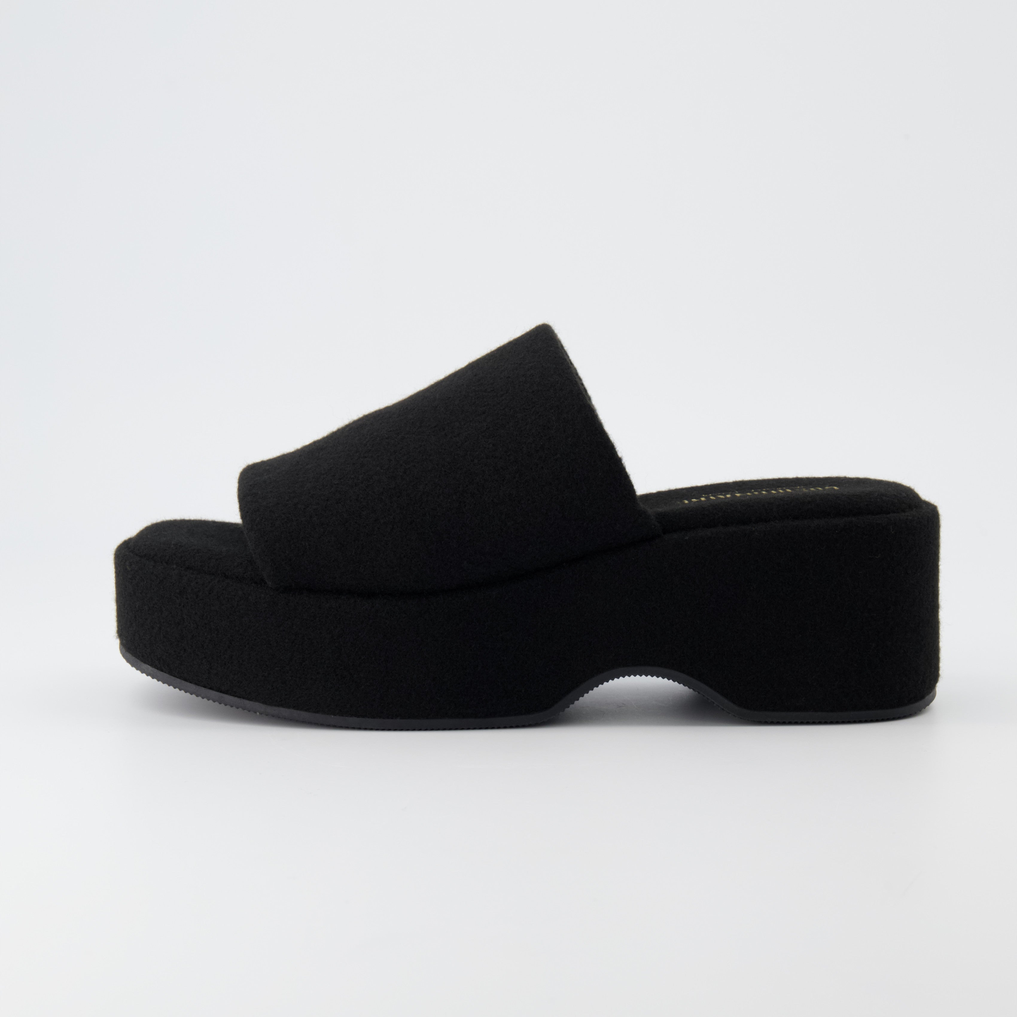 Spin One-Band Platform Sandal Black Wool
