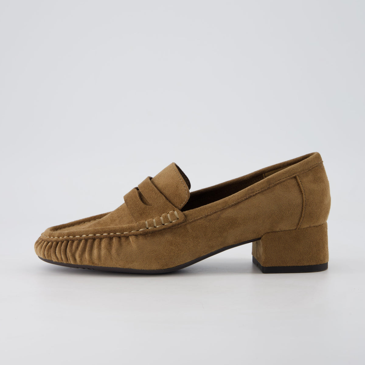 Teah Heeled Penny Loafers Camel Medium