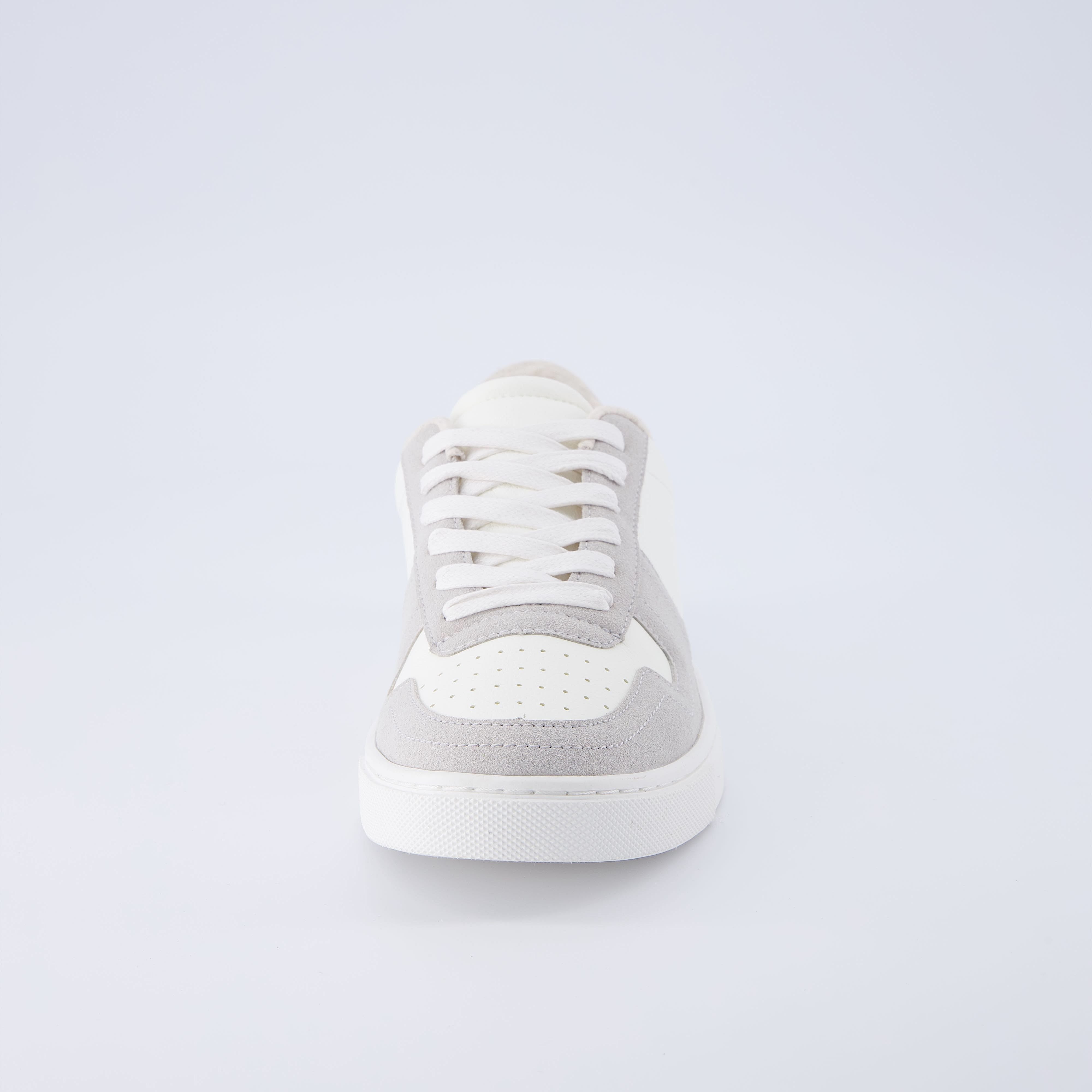 Trophy Lace Up Sneaker White Grey