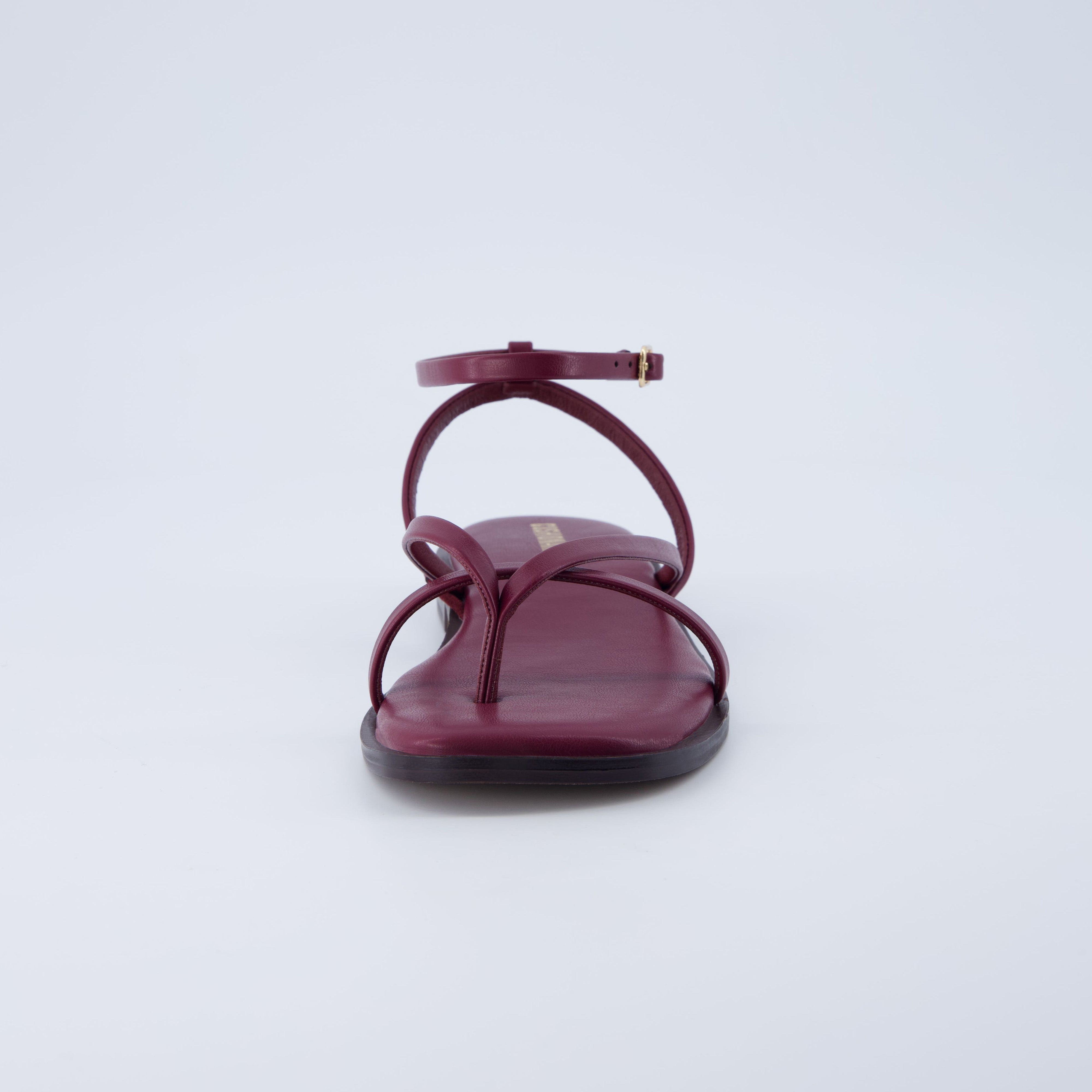 Vida Strappy Flat Sandal Burgundy