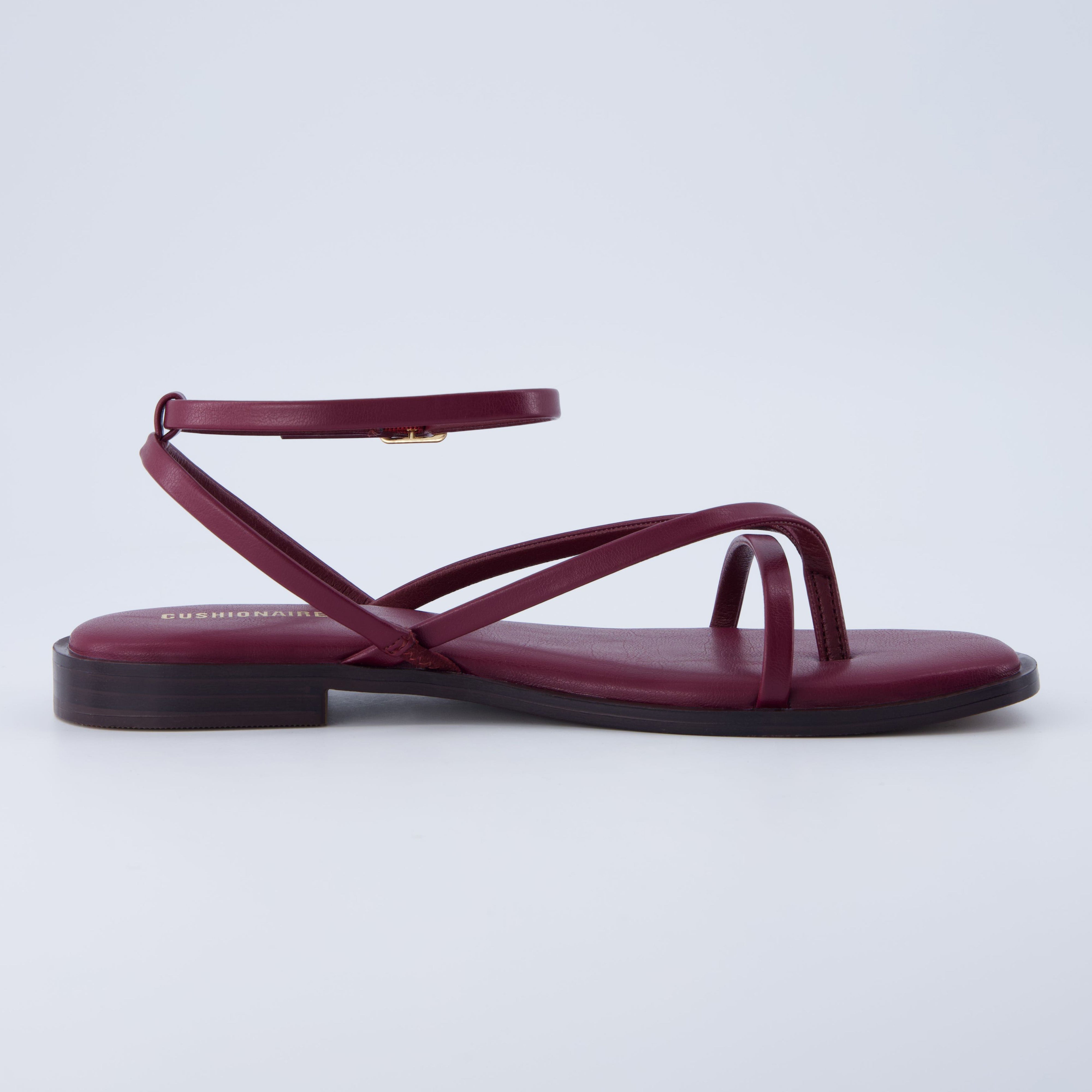 Vida Strappy Flat Sandal Burgundy