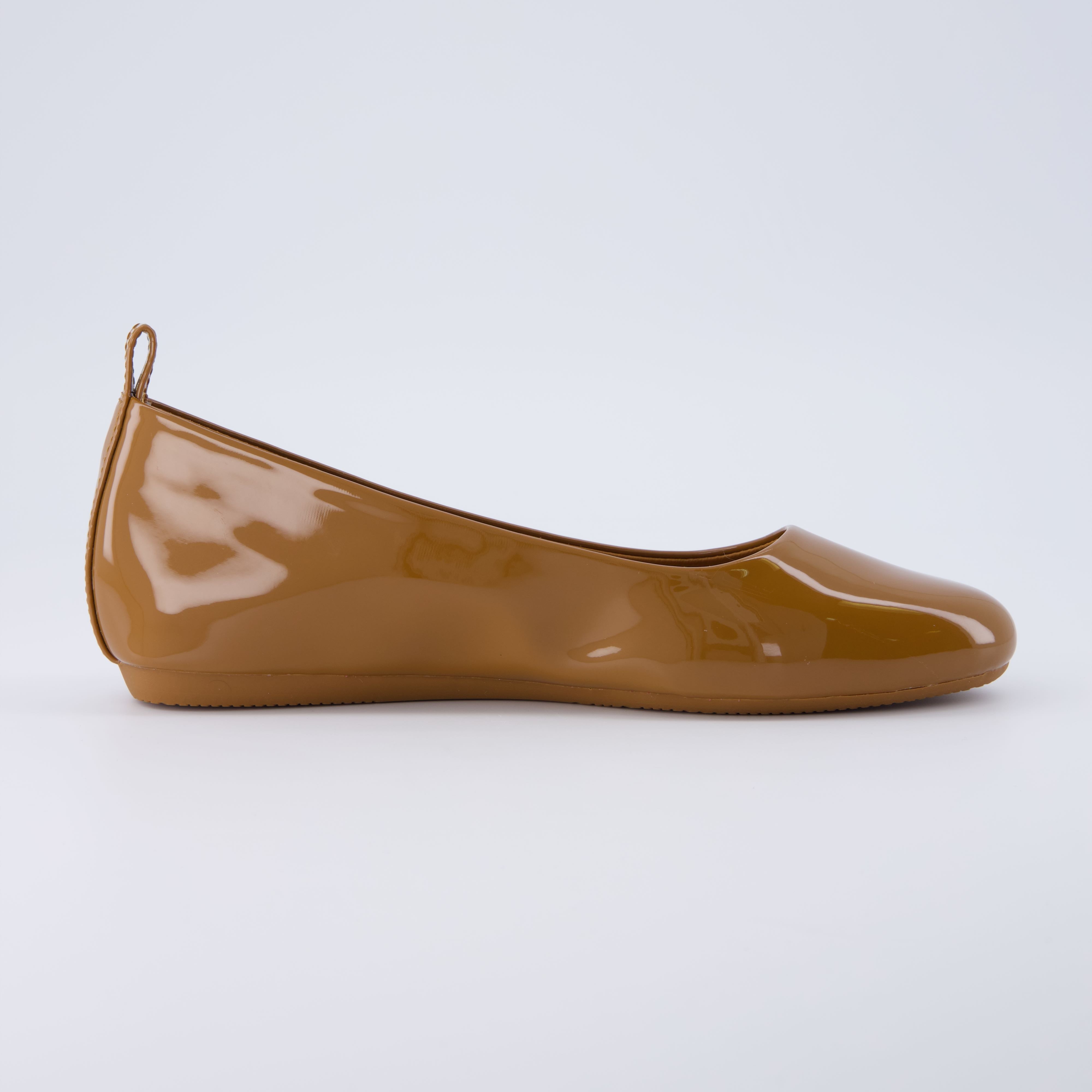 Wink Hidden Wedge Flat Tan Patent
