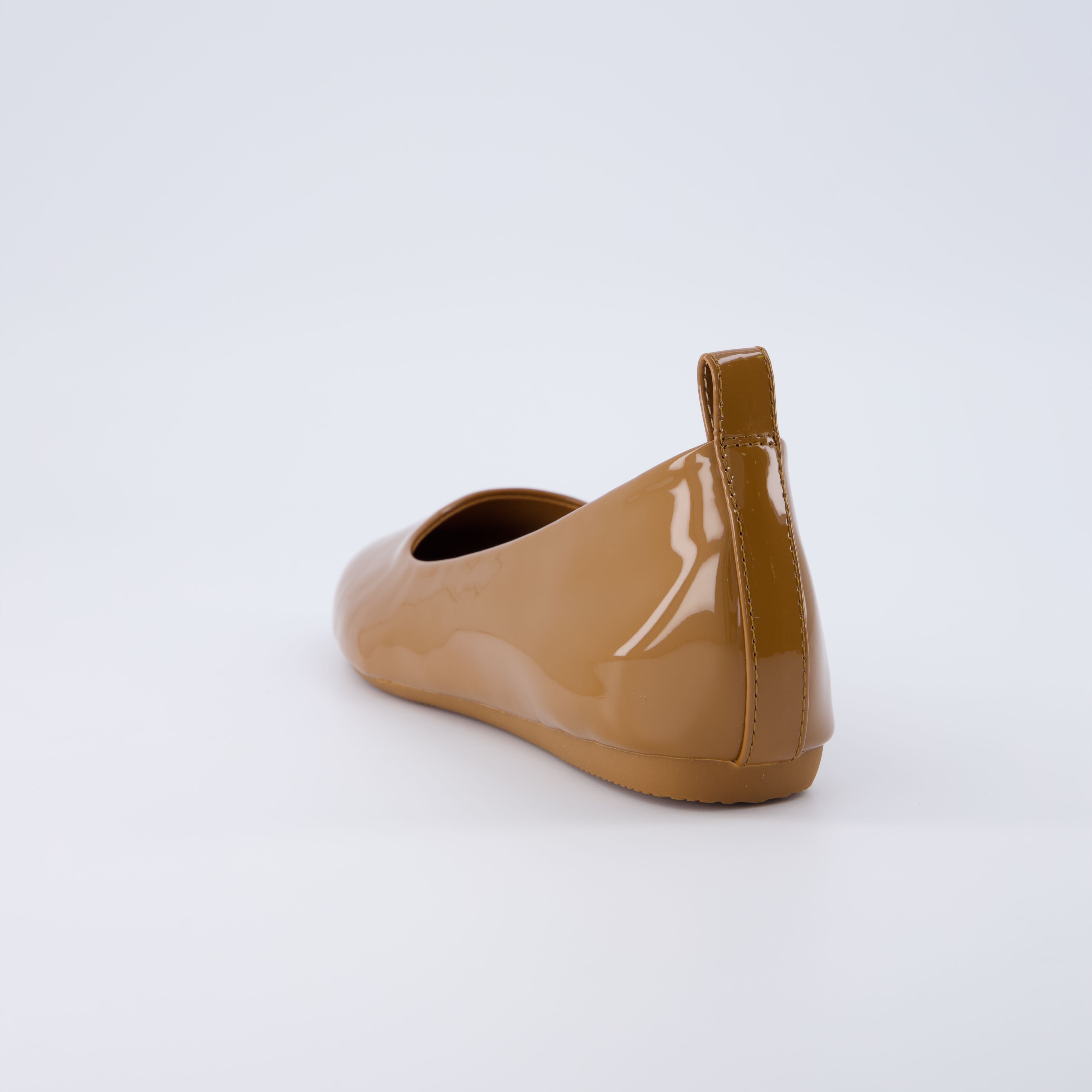 Wink Hidden Wedge Flat Tan Patent