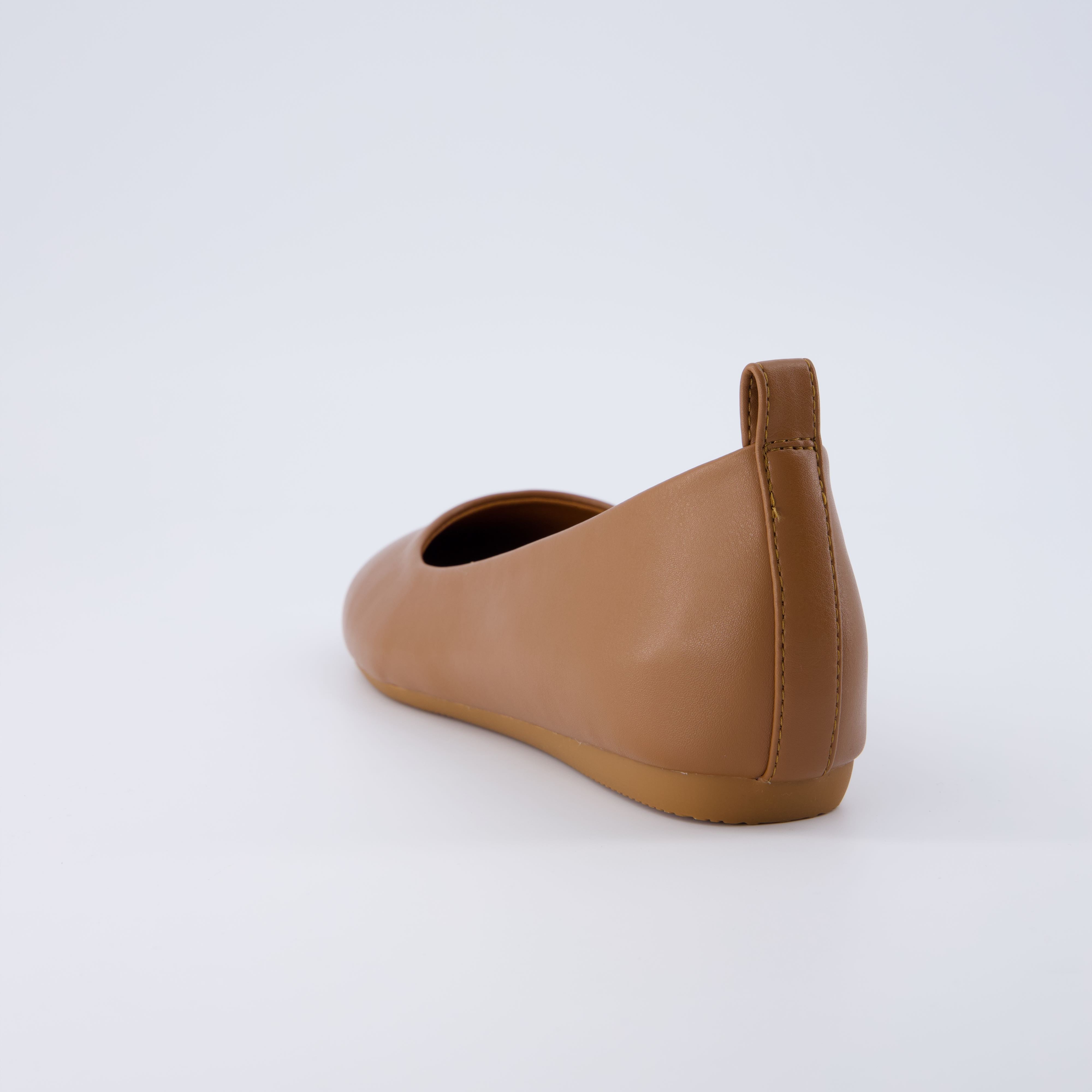 Wink Hidden Wedge Flat Whiskey