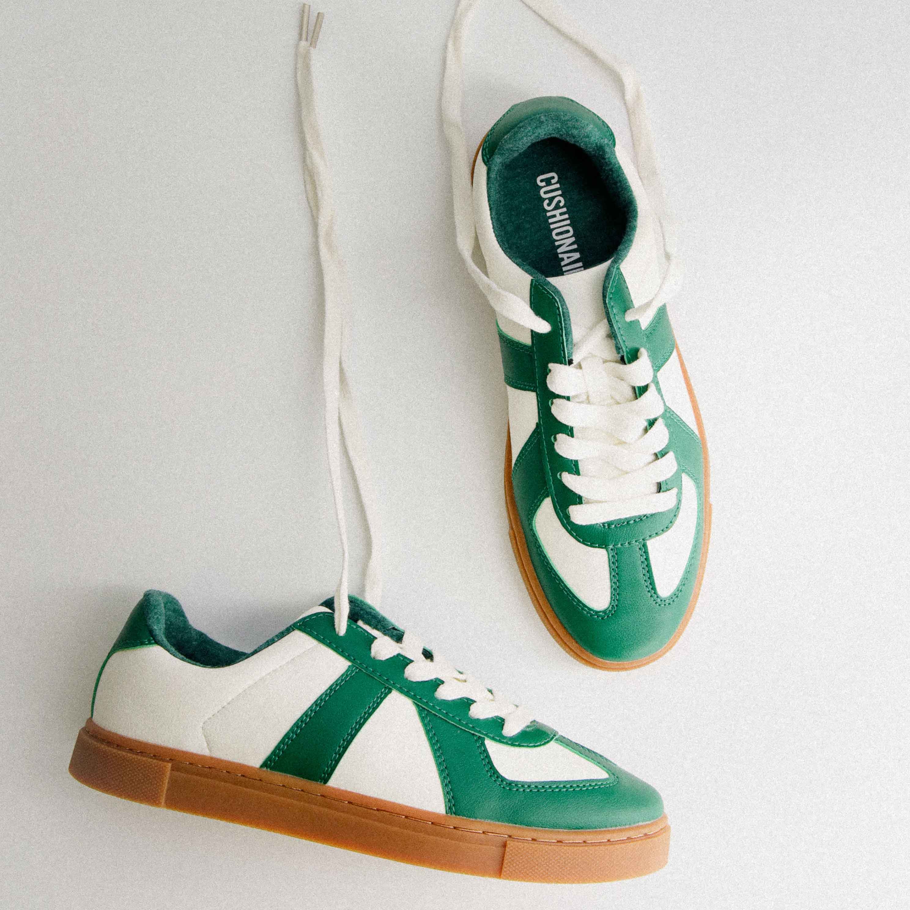 Bailey Lace Up Sneaker White Green