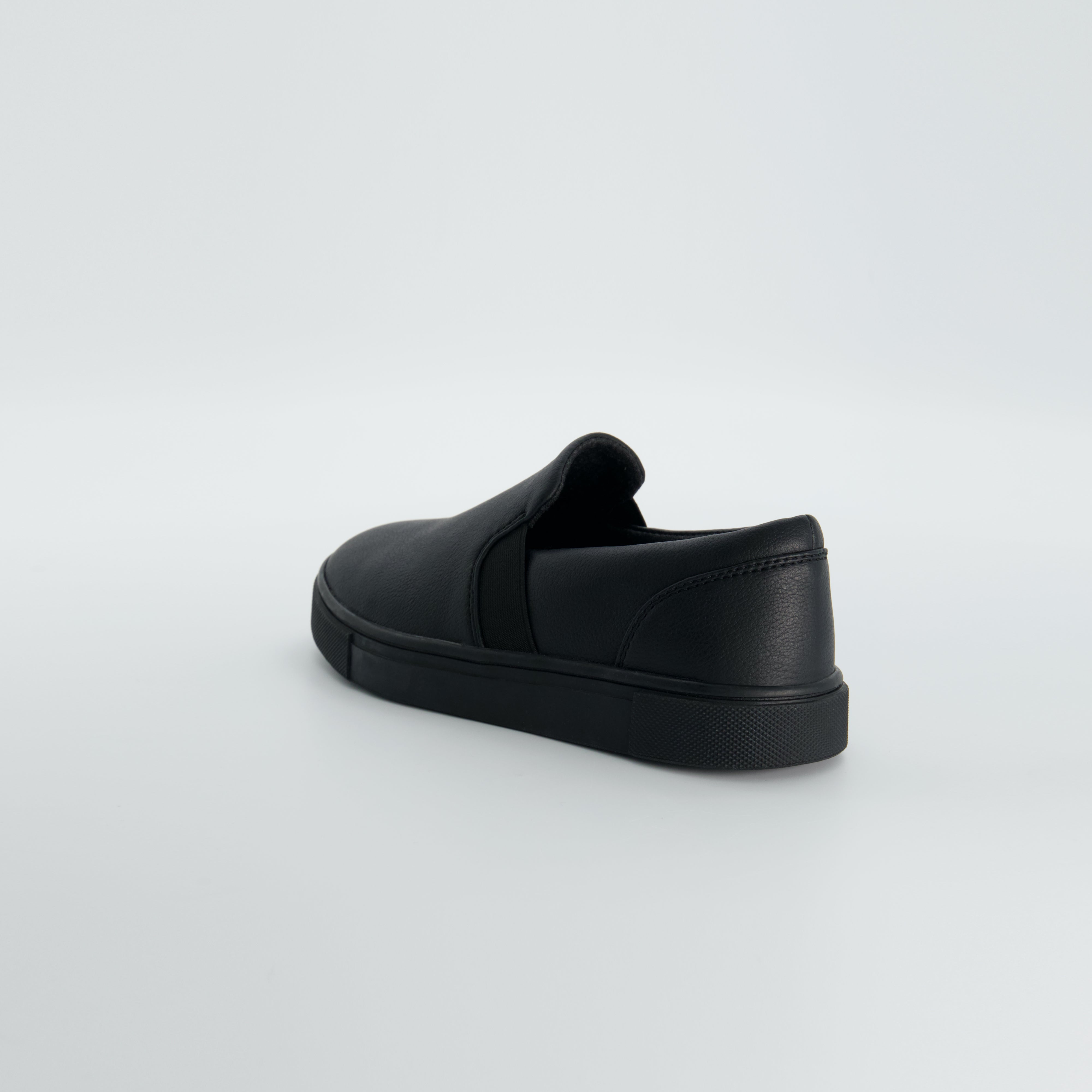 Hampton Slip-on Sneaker Black Black