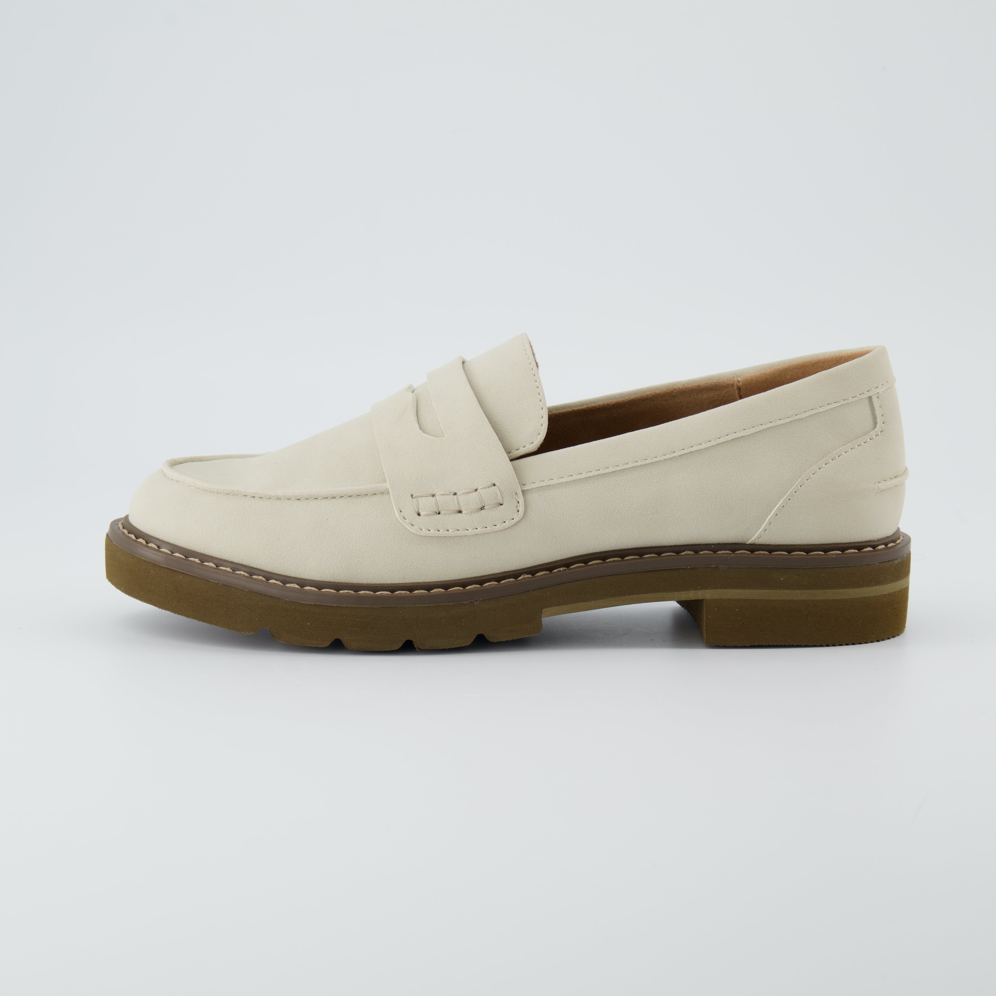 Vassar Slip-on Loafers Bone
